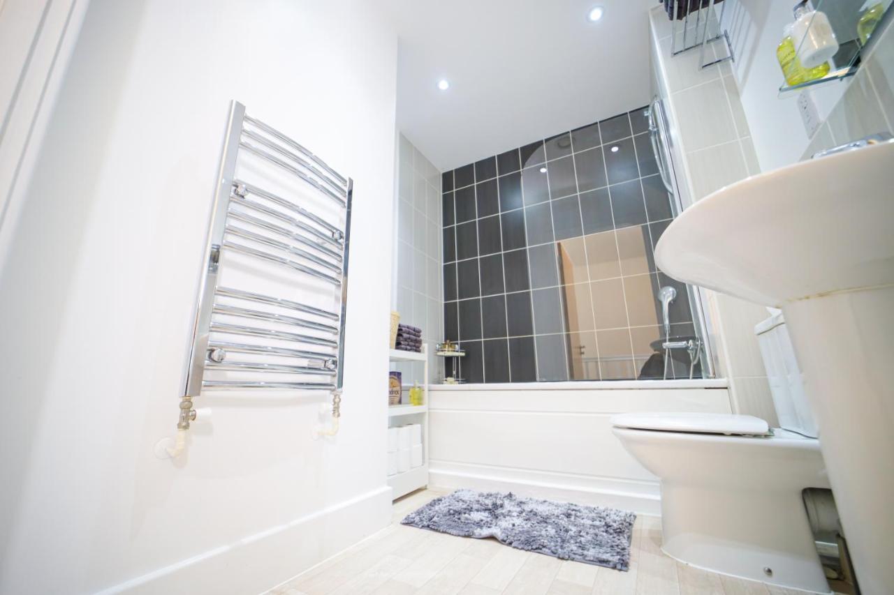 3 Bedroom House In Birmingham City Centre - Sleeps 6 Εξωτερικό φωτογραφία